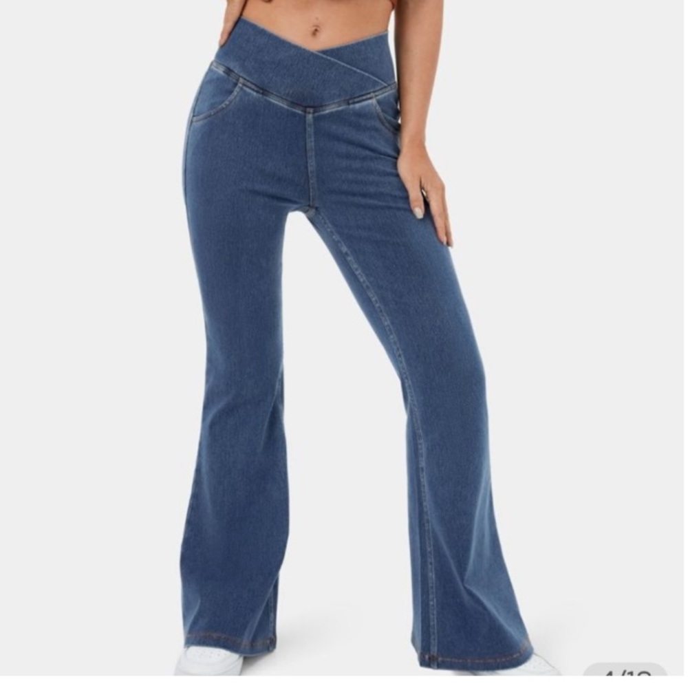 Halara magic jeans Flare Leg size Large petite crossover high waisted